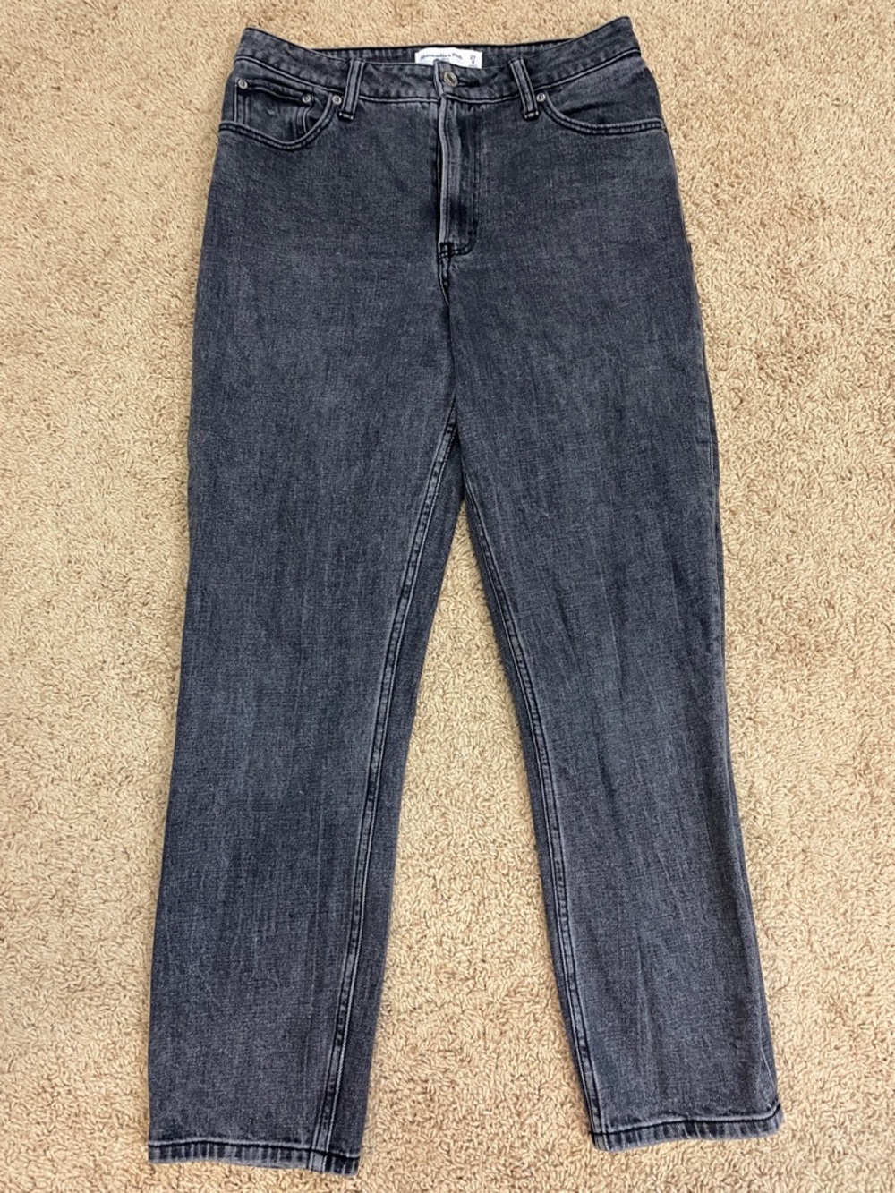 Abercrombie & Fitch mom jeans